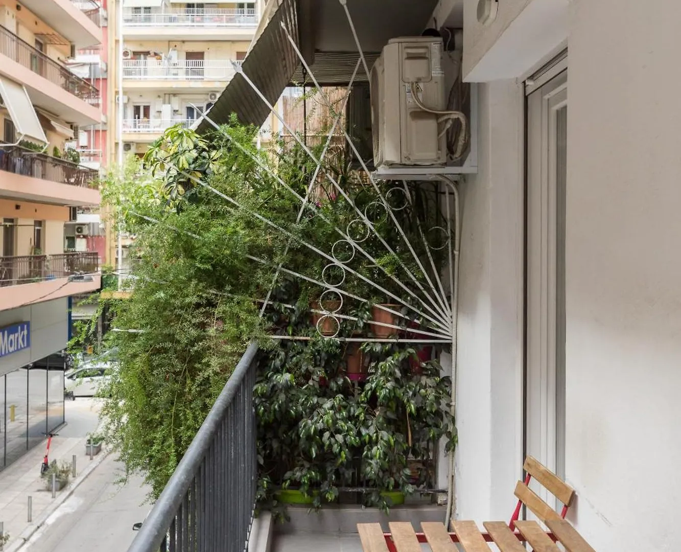 Raspberry Apt By Halu! Apartments Thessaloniki Greece